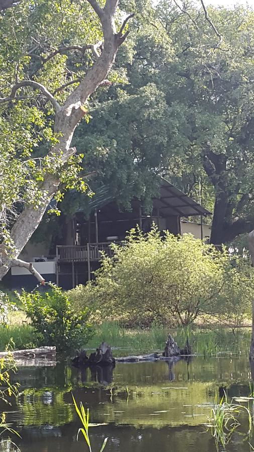 Caprivi Mutoya Lodge And Campsite Katima Mulilo Eksteriør bilde